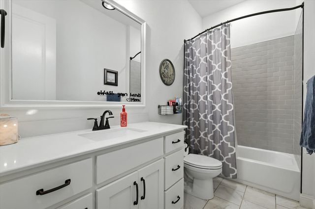 104 Maudy Lane, Springtown, TX 76082