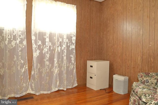 68 PILGRIM DR, Lancaster, PA 17603