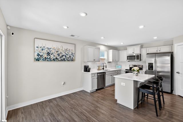 2053 Wexley Drive, Boiling Springs, SC 29316