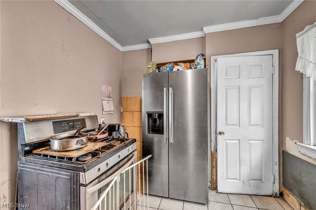 3056 W 104th Street, Cleveland, OH 44111