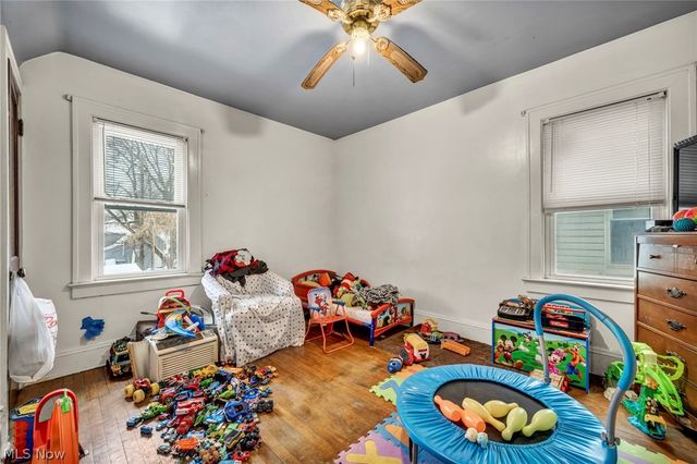 3056 W 104th Street, Cleveland, OH 44111