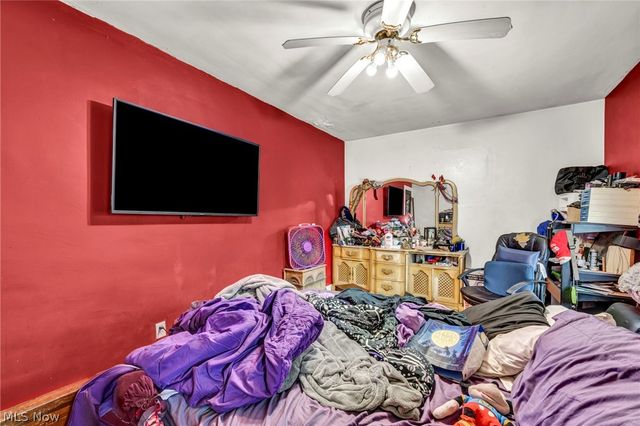 3056 W 104th Street, Cleveland, OH 44111