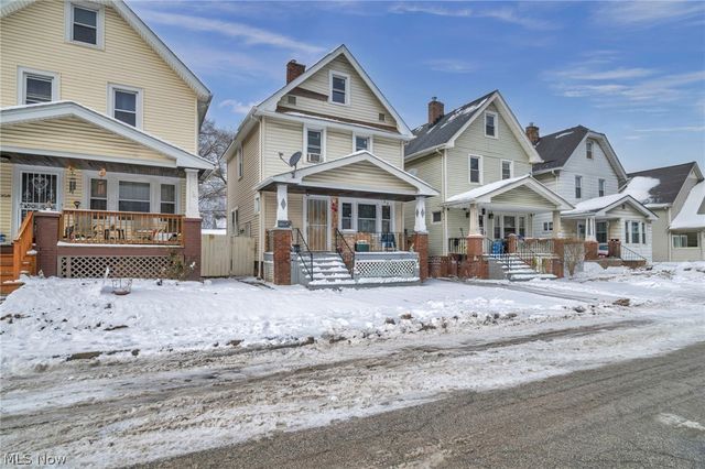 3056 W 104th Street, Cleveland, OH 44111