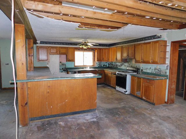 2200 Croley Bend Road, Williamsburg, KY 40769