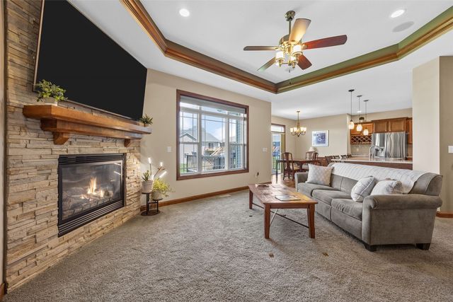 260 Battle Creek Drive, Marion, IA 52302
