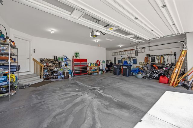 260 Battle Creek Drive, Marion, IA 52302