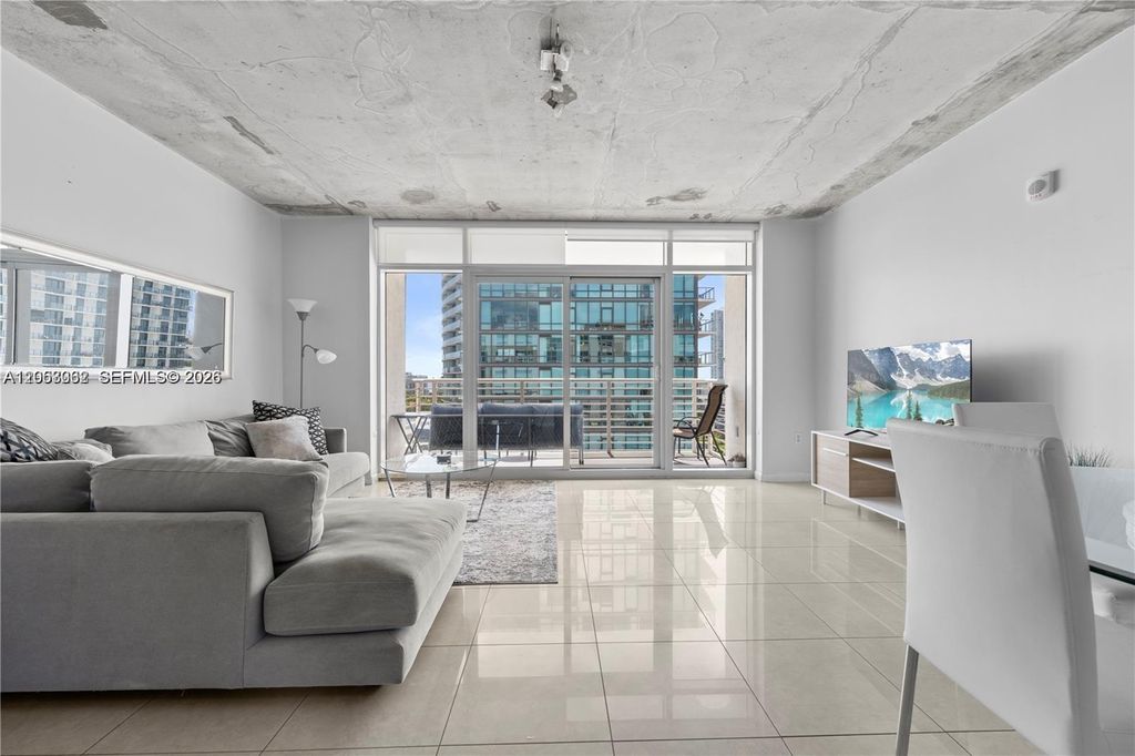 3250 NE 1st Avenue 917, Miami, FL 33137