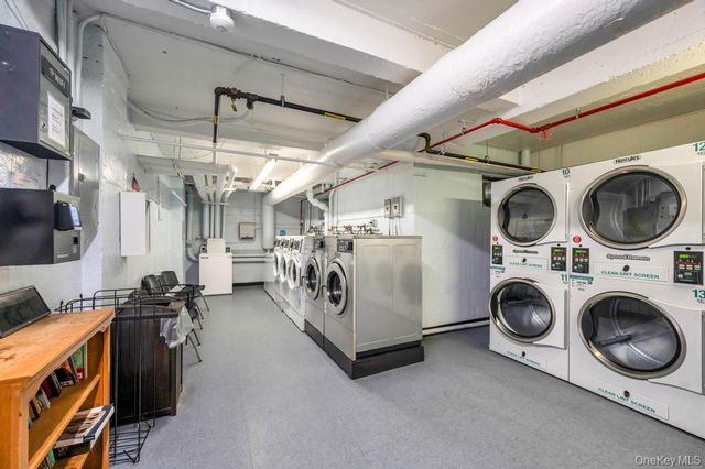 224-24 Union Turnpike 1P, Bayside, NY 11364
