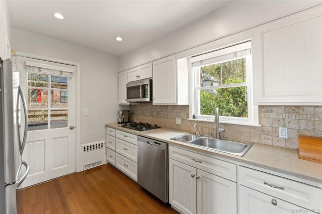 206 Palisade Avenue, Dobbs Ferry, NY 10522