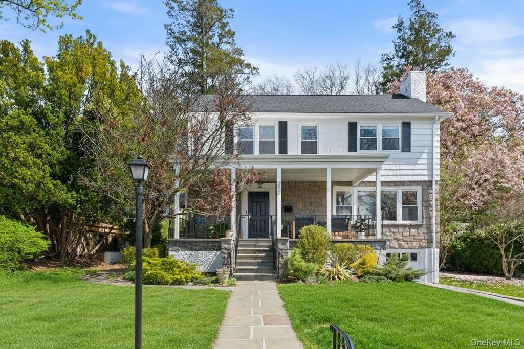 206 Palisade Avenue, Dobbs Ferry, NY 10522