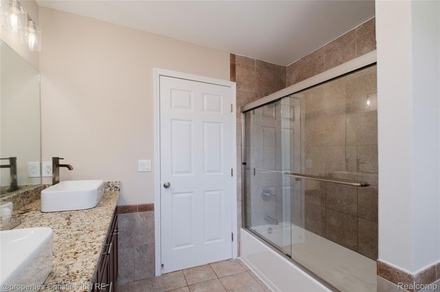 22452 Fuller Drive, Novi, MI 48374