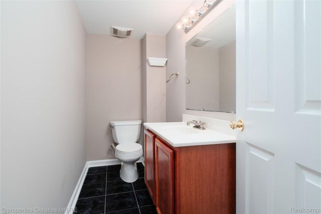 22452 Fuller Drive, Novi, MI 48374