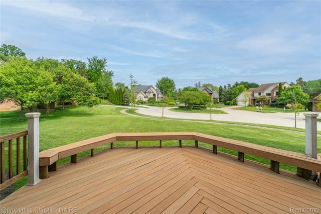 22452 Fuller Drive, Novi, MI 48374