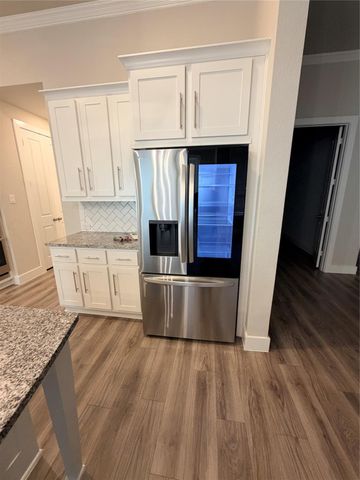 17469 Chestnut Cove Drive, Conroe, TX 77302