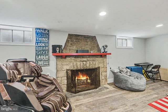 2100 BELLEVUE, Harrisburg, PA 17104