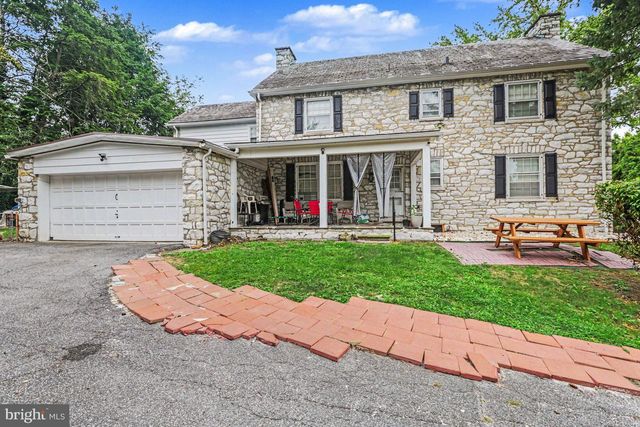 2100 BELLEVUE, Harrisburg, PA 17104