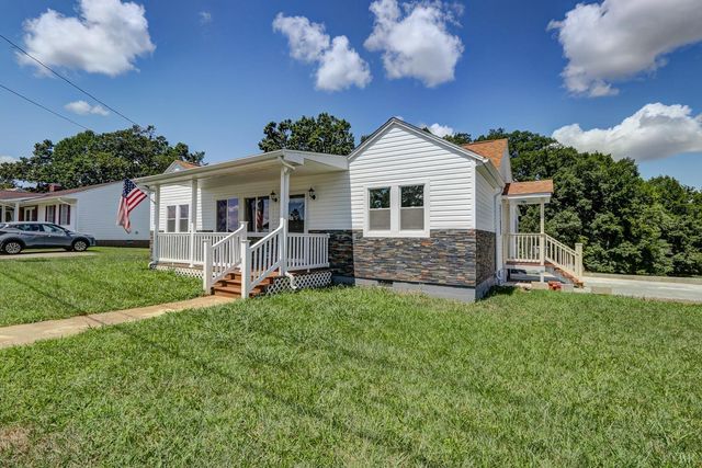 107 Woodlawn Heights, Chatham, VA 24531