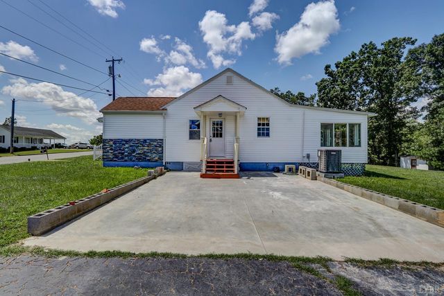 107 Woodlawn Heights, Chatham, VA 24531