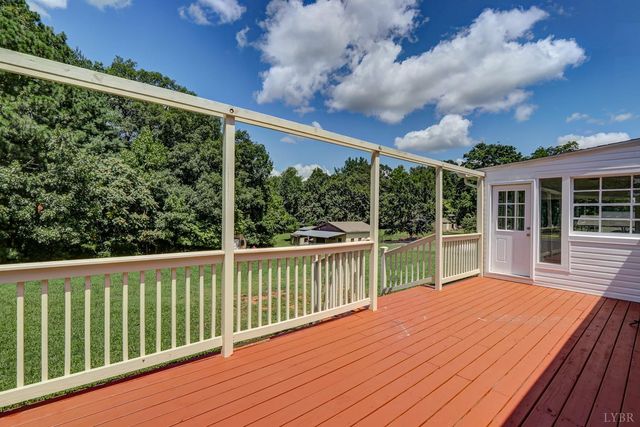 107 Woodlawn Heights, Chatham, VA 24531