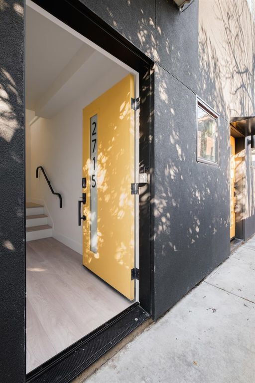 Image 4 of property listing at 2715 Tomato Alley, Sacramento, CA 95818