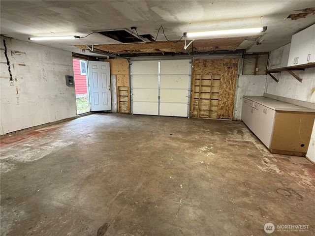 22302 30th Avenue E, Spanaway, WA 98387