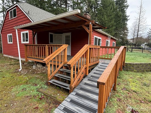 22302 30th Avenue E, Spanaway, WA 98387