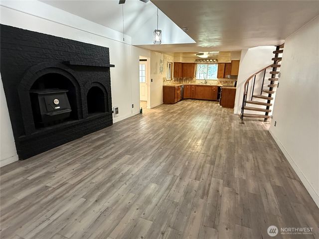 22302 30th Avenue E, Spanaway, WA 98387