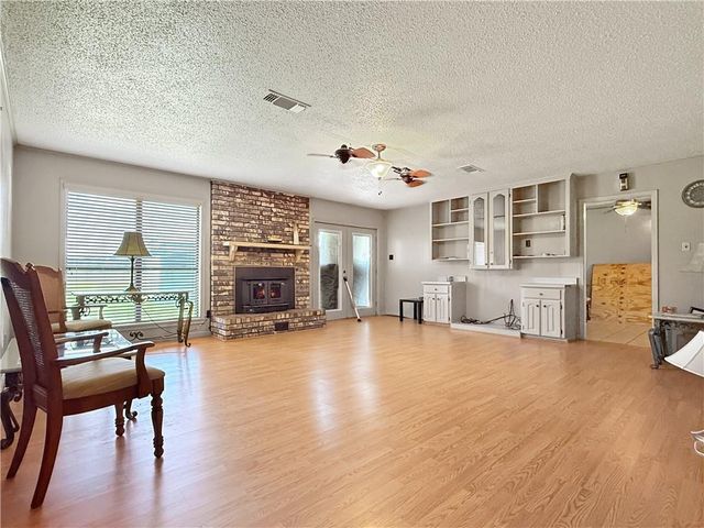 576 KATELAND Road, Colfax, LA 71417