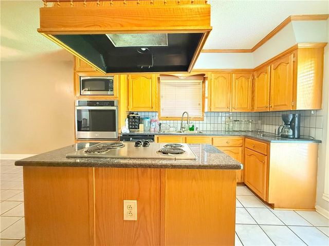 576 KATELAND Road, Colfax, LA 71417