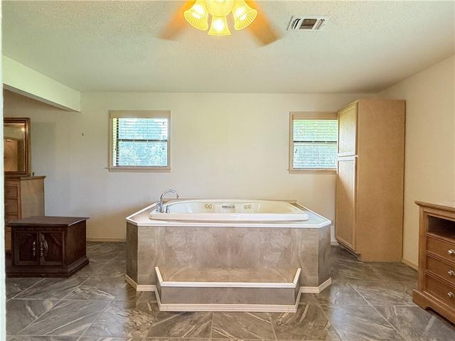 576 KATELAND Road, Colfax, LA 71417