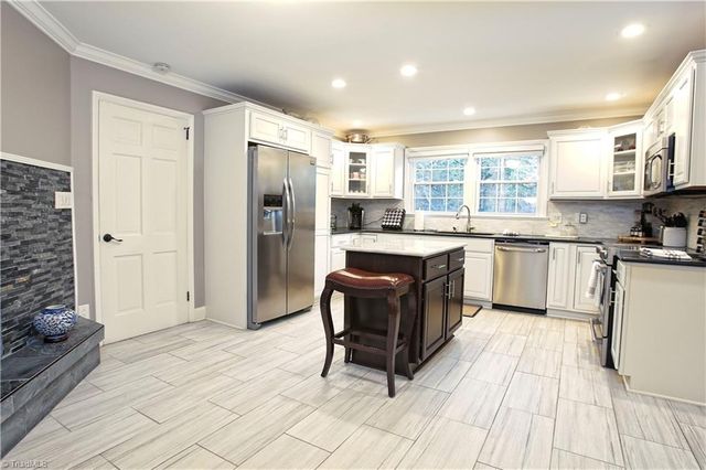 1410 Fernwood Drive, High Point, NC 27262