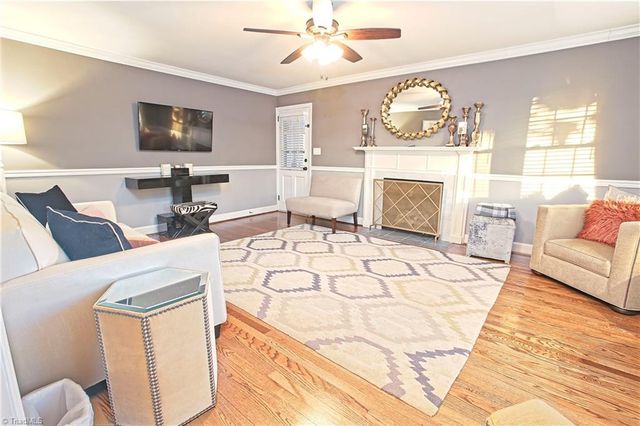 1410 Fernwood Drive, High Point, NC 27262