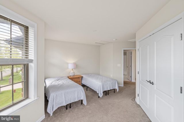 9 LOOKOUT CT, Gettysburg, PA 17325