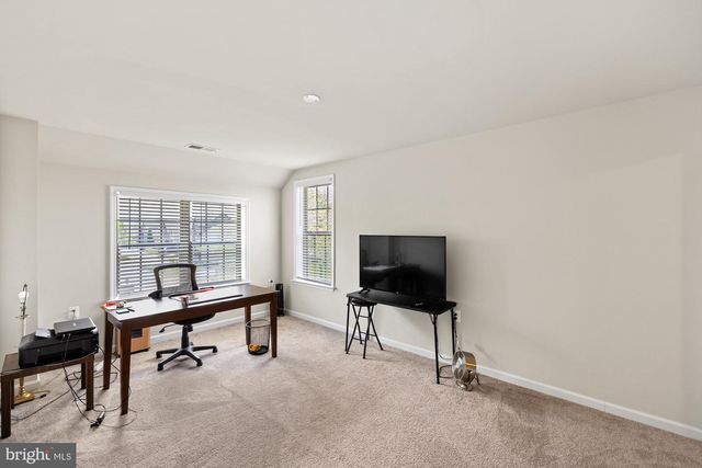 9 LOOKOUT CT, Gettysburg, PA 17325