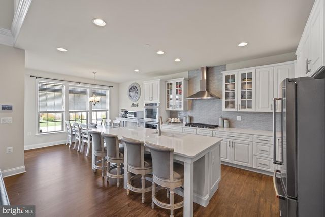 9 LOOKOUT CT, Gettysburg, PA 17325