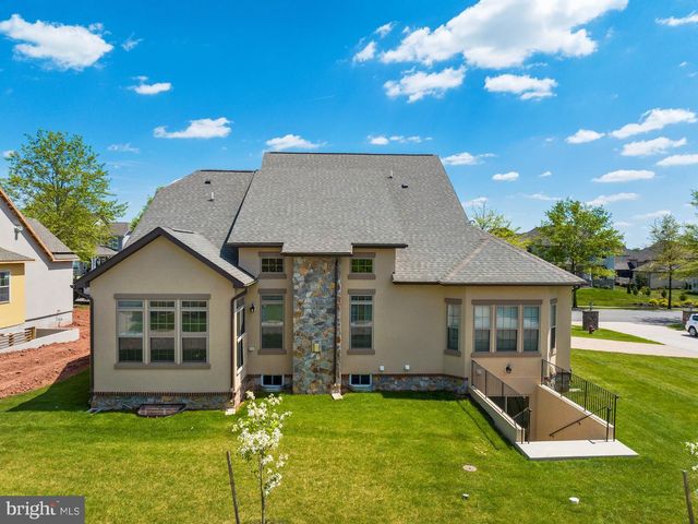 9 LOOKOUT CT, Gettysburg, PA 17325