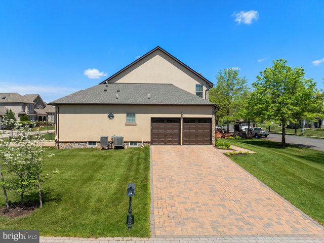 9 LOOKOUT CT, Gettysburg, PA 17325