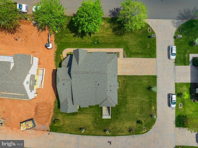 9 LOOKOUT CT, Gettysburg, PA 17325