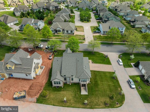 9 LOOKOUT CT, Gettysburg, PA 17325