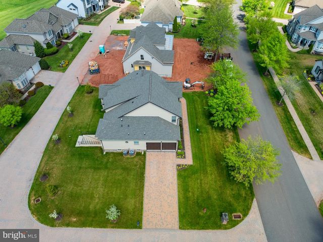 9 LOOKOUT CT, Gettysburg, PA 17325