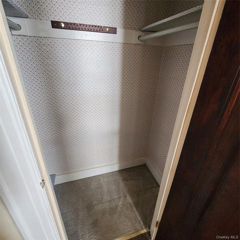 7716 78th Street, Glendale, NY 11385