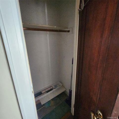 7716 78th Street, Glendale, NY 11385