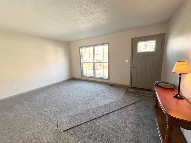 166 Chestnut Street, Vanceburg, KY 41179