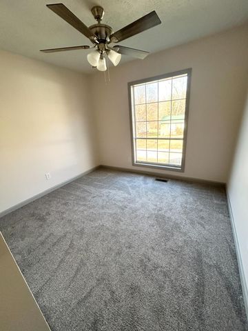 166 Chestnut Street, Vanceburg, KY 41179