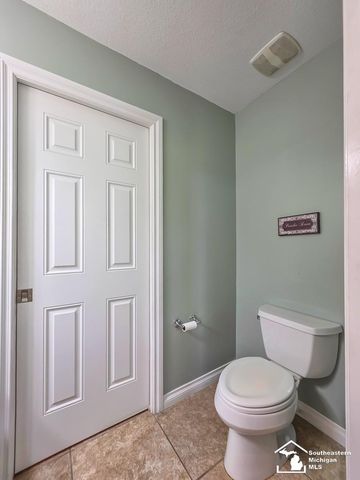 14922 Wildwood Drive, Monroe, MI 48161