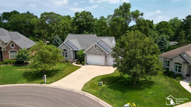 14922 Wildwood Drive, Monroe, MI 48161