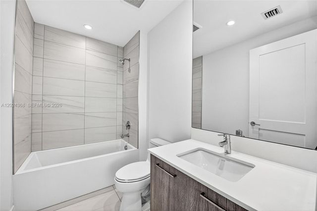 153 N Seabreeze Blvd 703, Fort Lauderdale, FL 33304