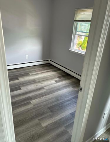 80 Taft Avenue APT 3, Bridgeport, CT 06606