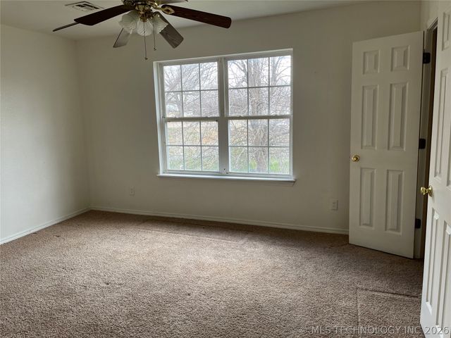 208 S Osage Street, Beggs, OK 74421