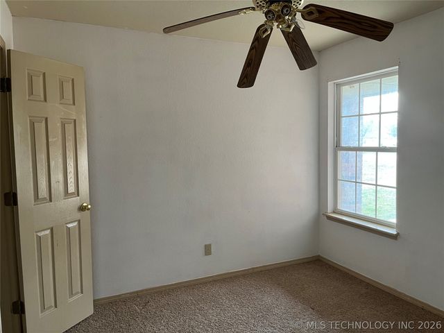 208 S Osage Street, Beggs, OK 74421